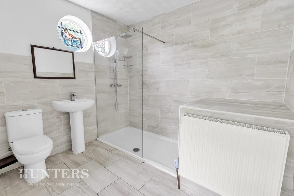 En-Suite Shower Room