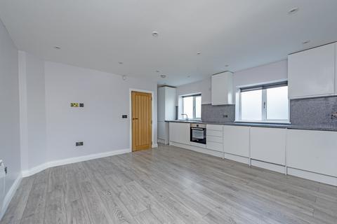 2 bedroom flat for sale, Oak Hill Crescent, Surbiton KT6