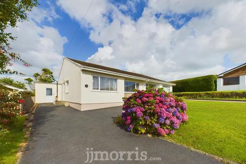 3 bedroom semi-detached bungalow for sale, Heol Y Graig, Aberporth