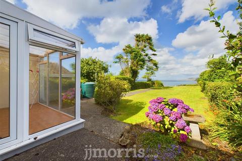 3 bedroom semi-detached bungalow for sale, Heol Y Graig, Aberporth