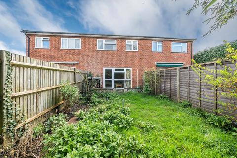 3 bedroom terraced house for sale, Knaphill,  Surrey,  GU21