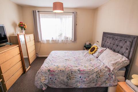 1 bedroom flat for sale, Church Street, Dagenham, RM10