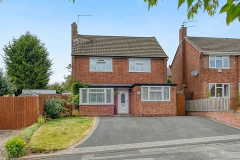 3 bedroom detached house for sale, Harrison Road, Headless Cross, Redditch B97 5BP