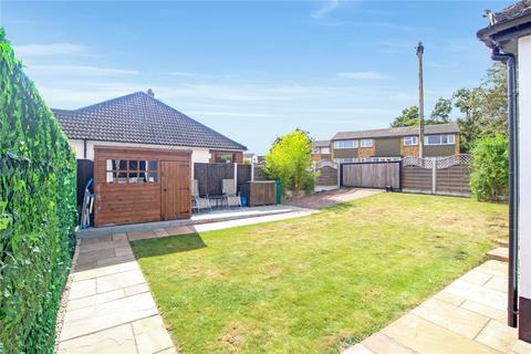 2 bedroom bungalow for sale, Woodside, Leigh-on-Sea, SS9