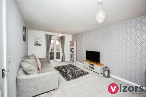 4 bedroom detached house for sale, Dovecote Close, Redditch