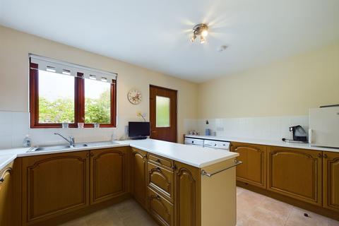 25 Leslie Crescent, Alford, AB33 8TN
