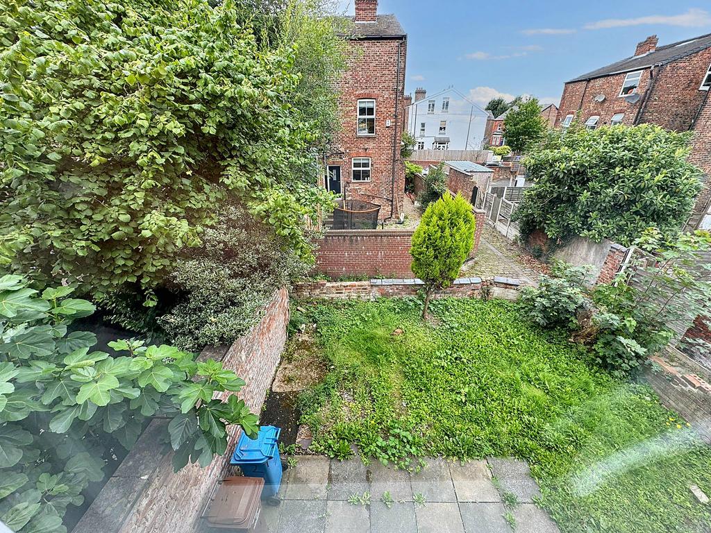 Garden View   Upstairs