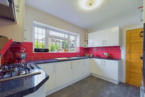 3 bedroom detached house for sale, Mayfield Close, Worthing BN14