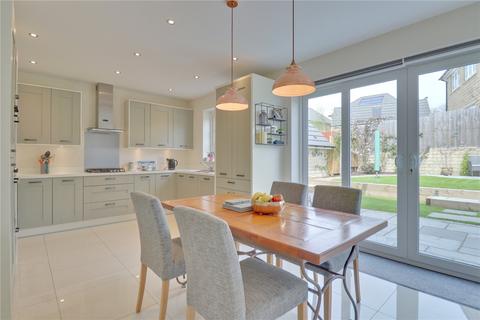 4 bedroom detached house for sale, Riverside View, Horsforth, Leeds, West Yorkshire, LS18