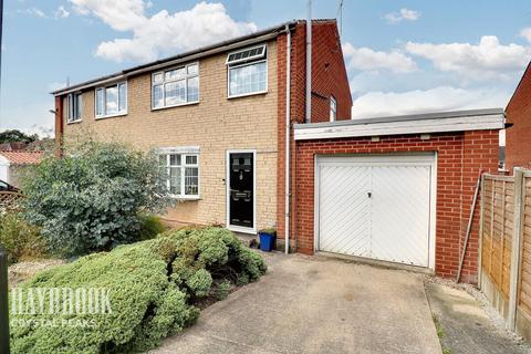 3 bedroom semi-detached house for sale, Metcalfe Avenue, Killamarsh