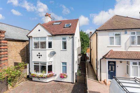 4 bedroom detached house for sale, North Street, Barnehurst, Kent