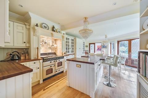 191 Wetherby Road, Leeds, LS17 8ND