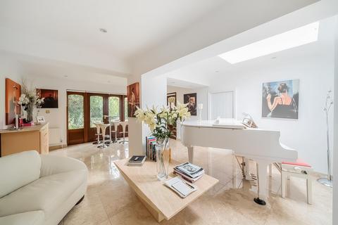 191 Wetherby Road, Leeds, LS17 8ND