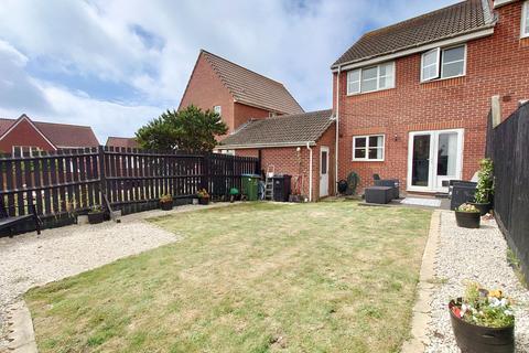 3 bedroom semi-detached house for sale, Hill Top Way, Newhaven