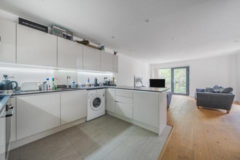 3 bedroom flat for sale, 177 High Street, New Malden KT3