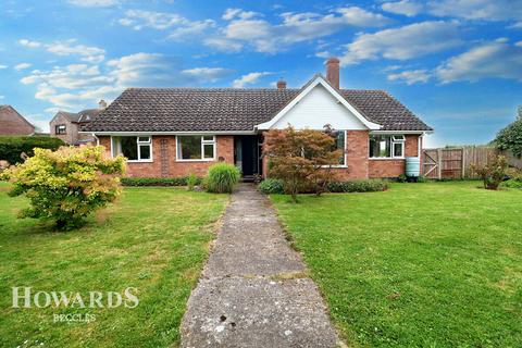 3 bedroom detached bungalow for sale, Redisham, Beccles