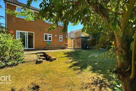 4 bedroom detached house for sale, Sitwell Close, Lawford Dale, Manningtree, Essex