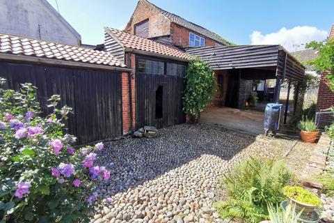 3 bedroom detached bungalow for sale, Upper Olland Street, Bungay