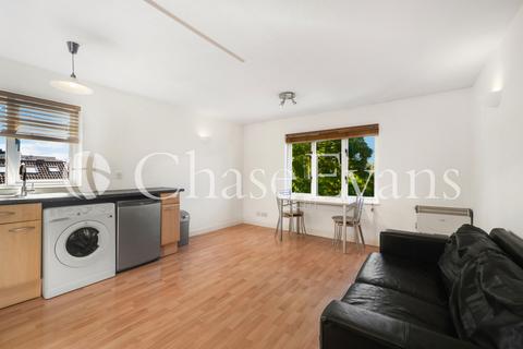 1 bedroom apartment to rent, Transom Square, Isle of Dogs, London E14