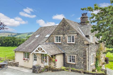 4 bedroom detached house for sale, Little Whitefoot , Burneside, LA9 6RB