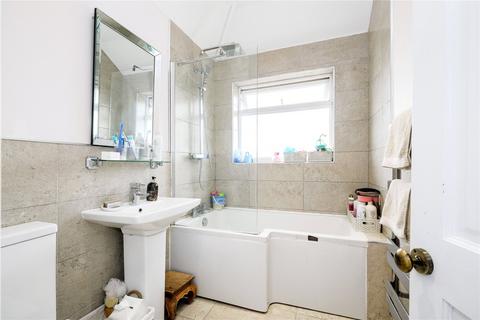 17 Kitchener Road, Dagenham, RM10 8AL