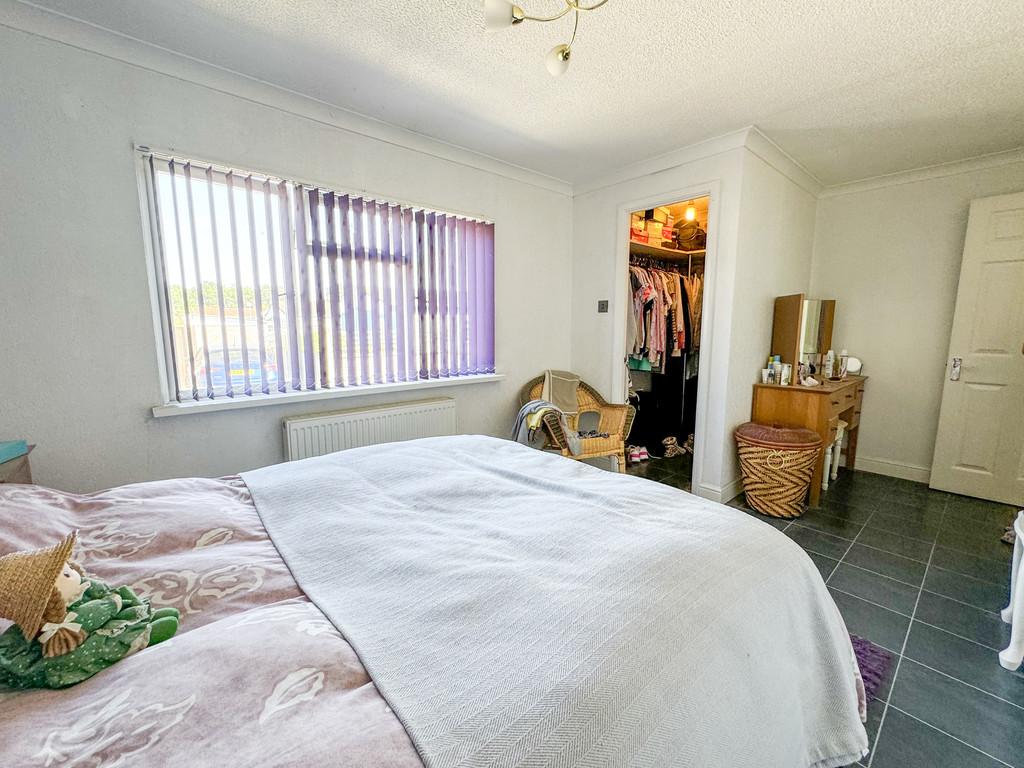 Bed1 image2