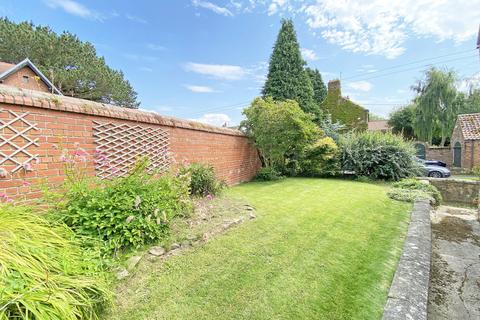 3 bedroom detached house for sale, White Gates, Roecliffe