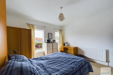 48 Abbey Road, Beeston, Nottingham, NG9 2QF