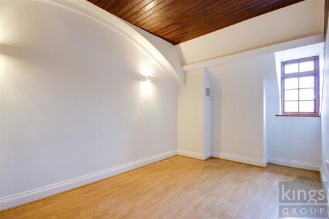 2 bedroom apartment for sale, Caroe Court, London, N9