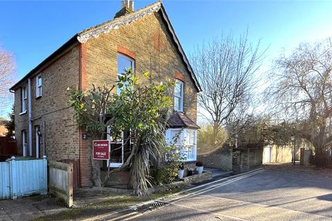 3 bedroom semi-detached house for sale, Mervyn Road, Shepperton, TW17