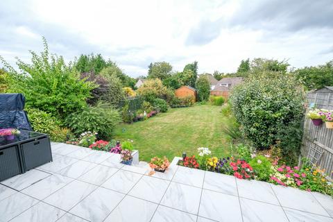 5 bedroom semi-detached house for sale, Charterhouse Road, Orpington