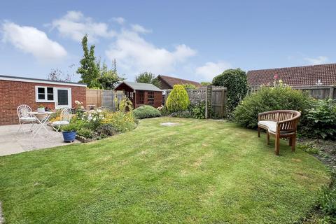 49 Arundell Close, Westbury, BA13 3UA