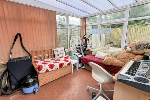 3 bedroom semi-detached bungalow for sale, Downsview, Warminster