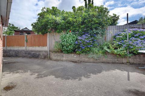 7 Brook Close, Bournemouth, BH10 5JP