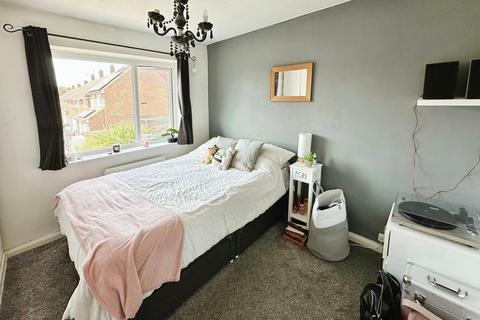 73 Kingsman Road, Stanford-le-hope, SS17 0JN