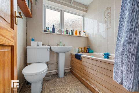 10 Berry Place, Cardiff, CF5 3LQ