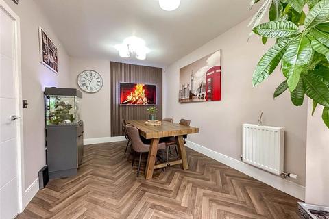35 Bloomfield Drive, Wynyard, Billingham, TS22 5FN
