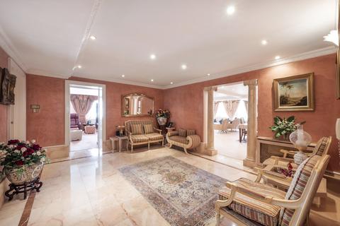 5 bedroom flat for sale, Blenheim Court, 108 Lancaster Gate, London