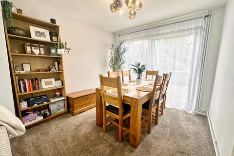 23 Brynhyfryd, Glynneath, Neath, SA11 5BA