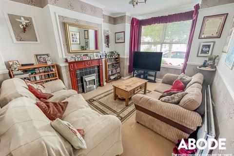 3 bedroom terraced house for sale, Wellington Avenue, Westcliff-On-Sea