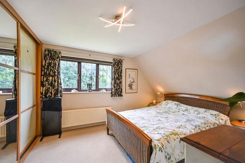 63 Eythorne Road, Shepherdswell, Dover, CT15 7PJ