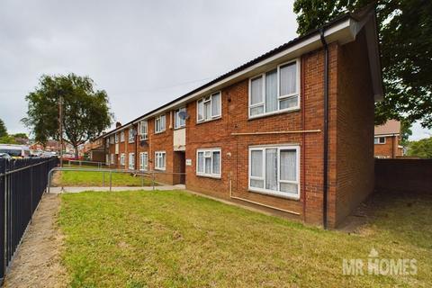 1 bedroom flat for sale, St Davids Crescent, Ely, Cardiff CF5 4GP