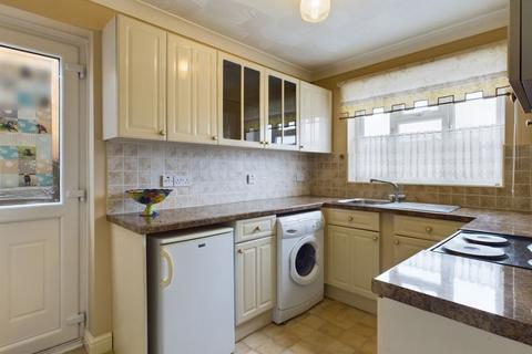 2 bedroom detached bungalow for sale, Whelpton Close, Horncastle