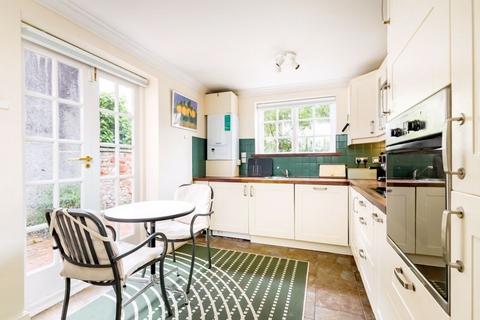 2 bedroom apartment for sale, Oakfield Road|Clifton