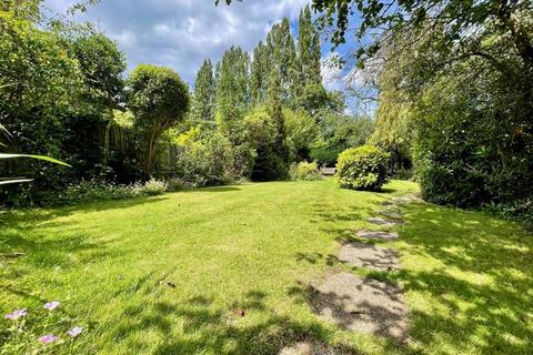 Dunelm Raleigh Drive, Claygate, Esher, KT10 9DE