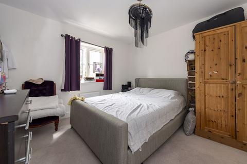 7 Centenary Drive, Heathfield, TN21 0FR