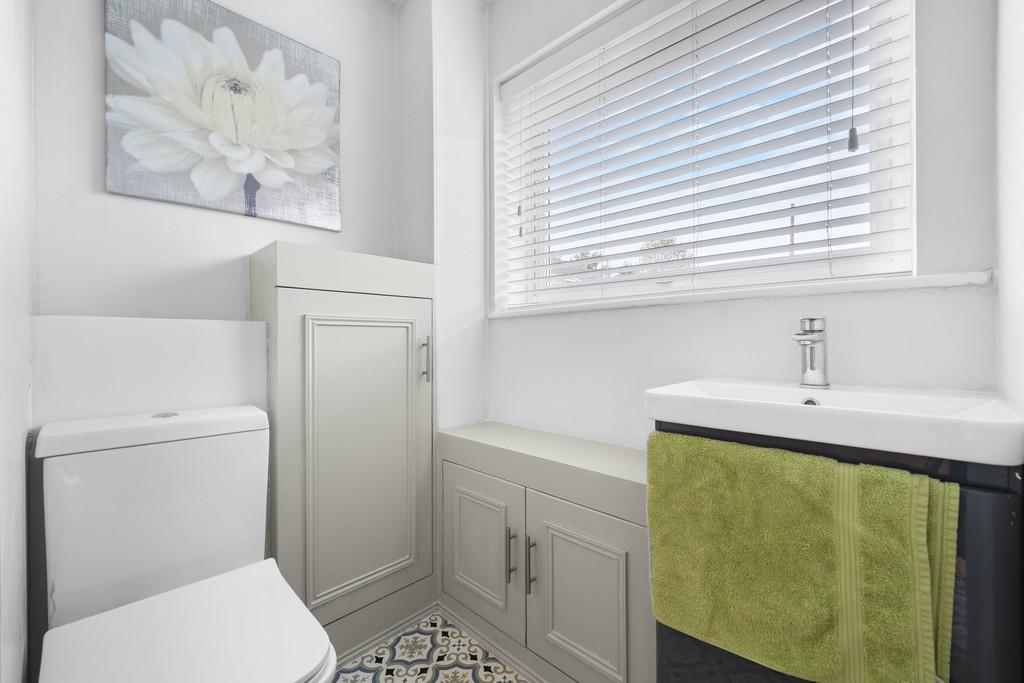 10 Denthith drive21