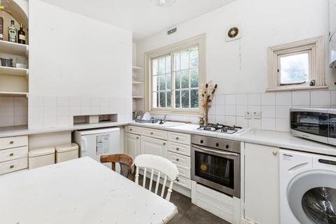 4 bedroom semi-detached house for sale, Rawstorne Street, Clerkenwell, London, EC1V