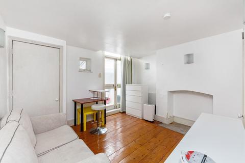 4 bedroom semi-detached house for sale, Rawstorne Street, Clerkenwell, London, EC1V