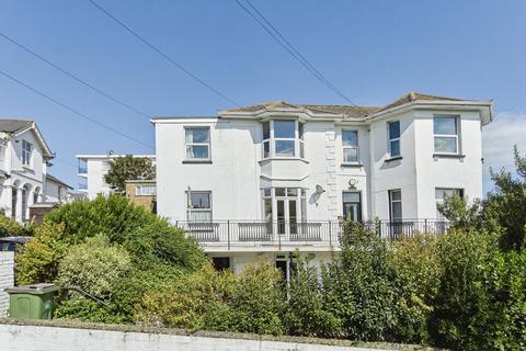 2 bedroom apartment to rent, Osborne Road, Shanklin